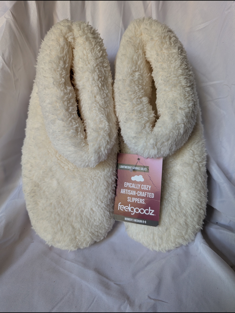 Feelgoodz Women's Cream Plush Slip-On Cozy Slippers